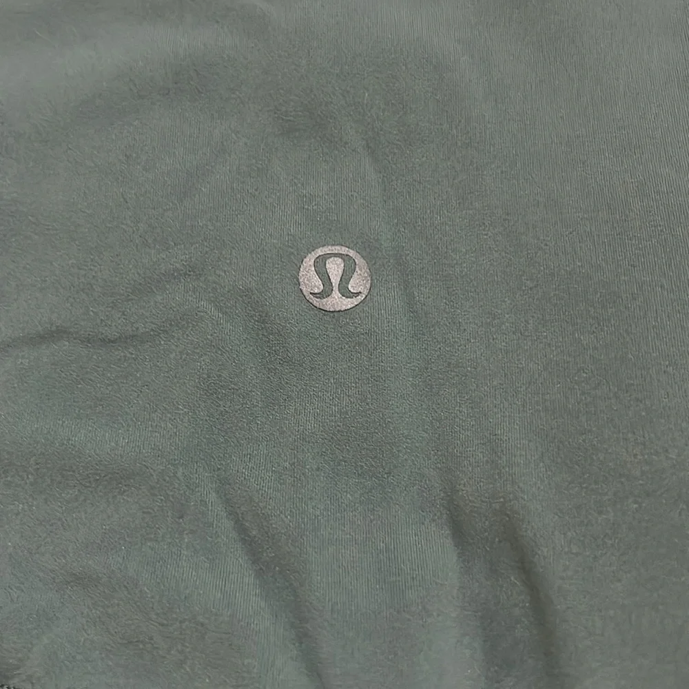 NWT Lululemon Align High-Rise Crop 23